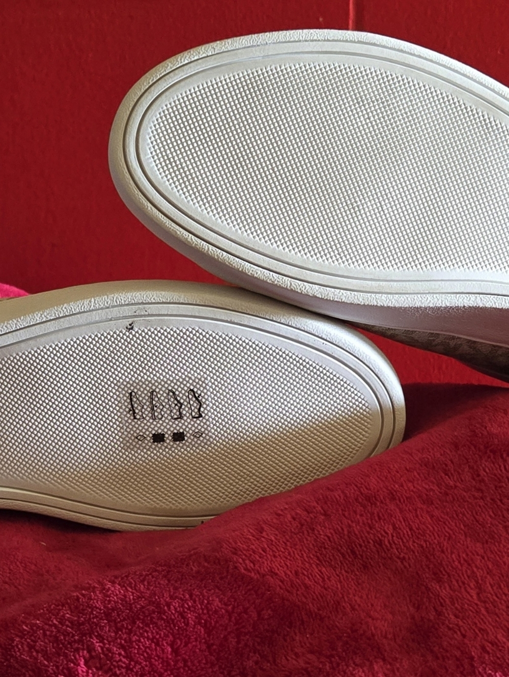 MK Leather Shoes W/Gold Zip. BN No Box. These Were a gift. Authentic! - Picture 7 of 7